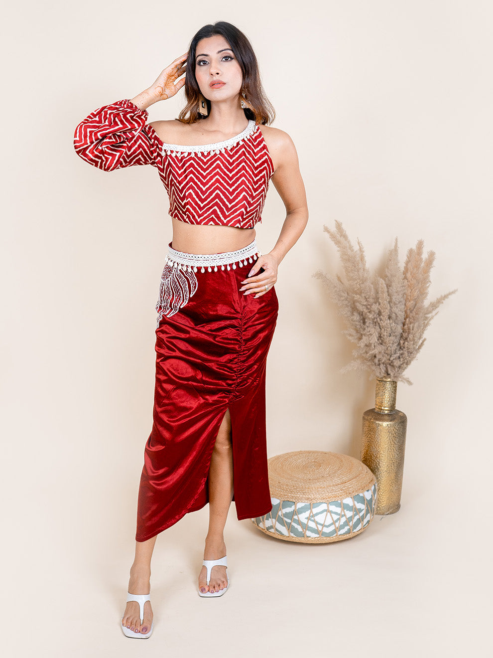 Luxurious Hand-Embroidered Premium Fusion Set with Belt