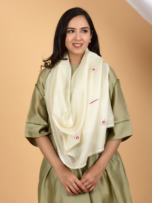Elegant Hand-Embroidered Chanderi Stole