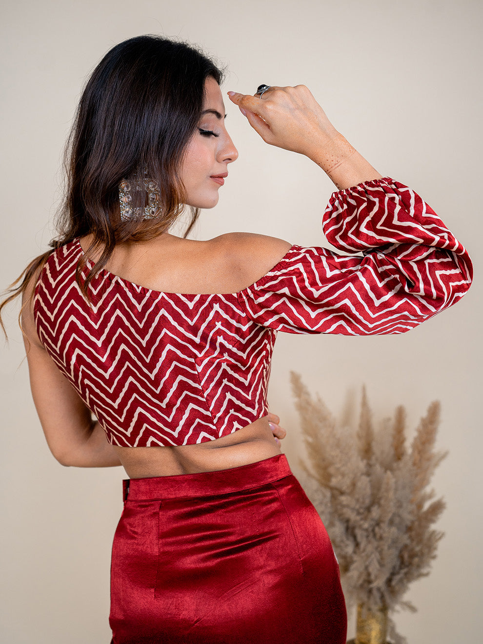 Luxurious Hand-Embroidered Premium Fusion Set with Belt