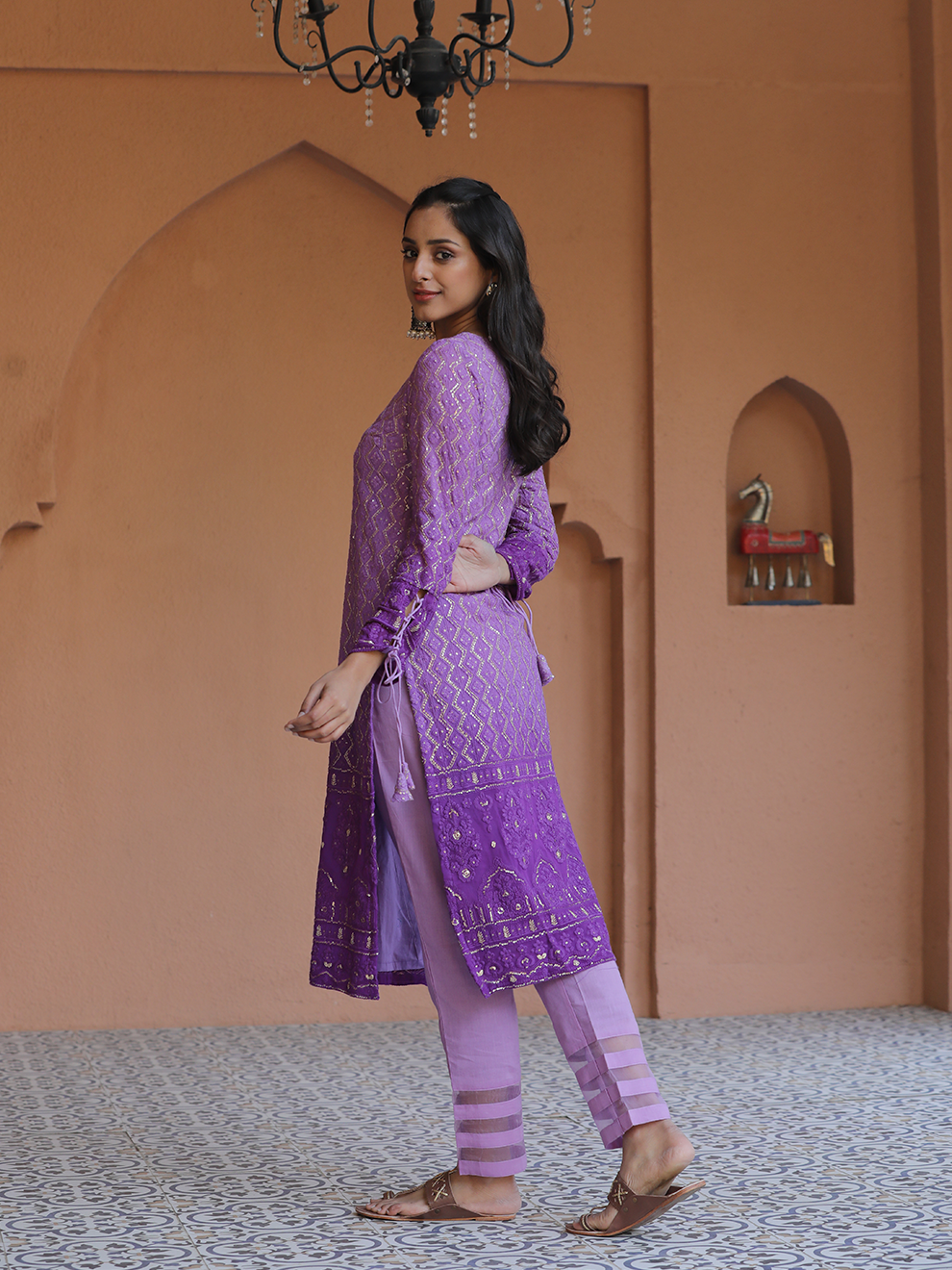 Phoenix Chikankari Embroidered Kurta and Pant (Set of 2)