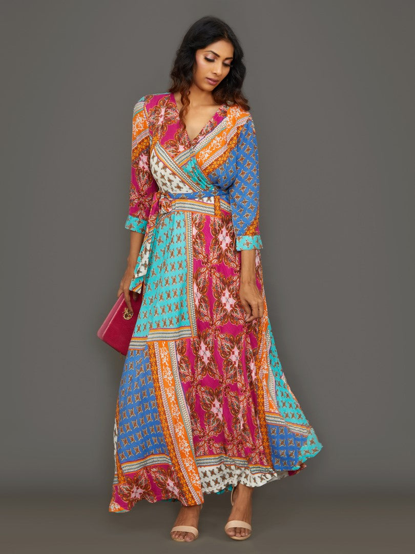 Wonderland Maxi dress