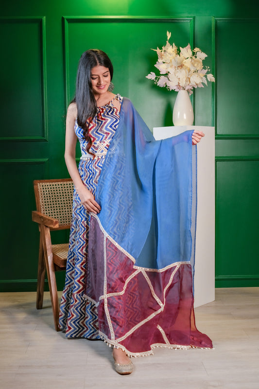 Unique Leheriya Ethnic Set with Embroidered Lace Dupatta & Heavy Belt