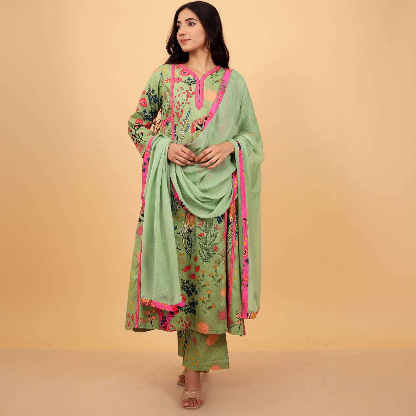 Fashionable Floral Print  Kurta and pant with Dupatta