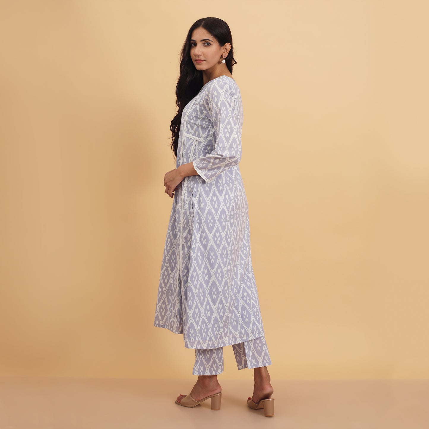 Trendy Ekat Print Cotton Kurta Pant