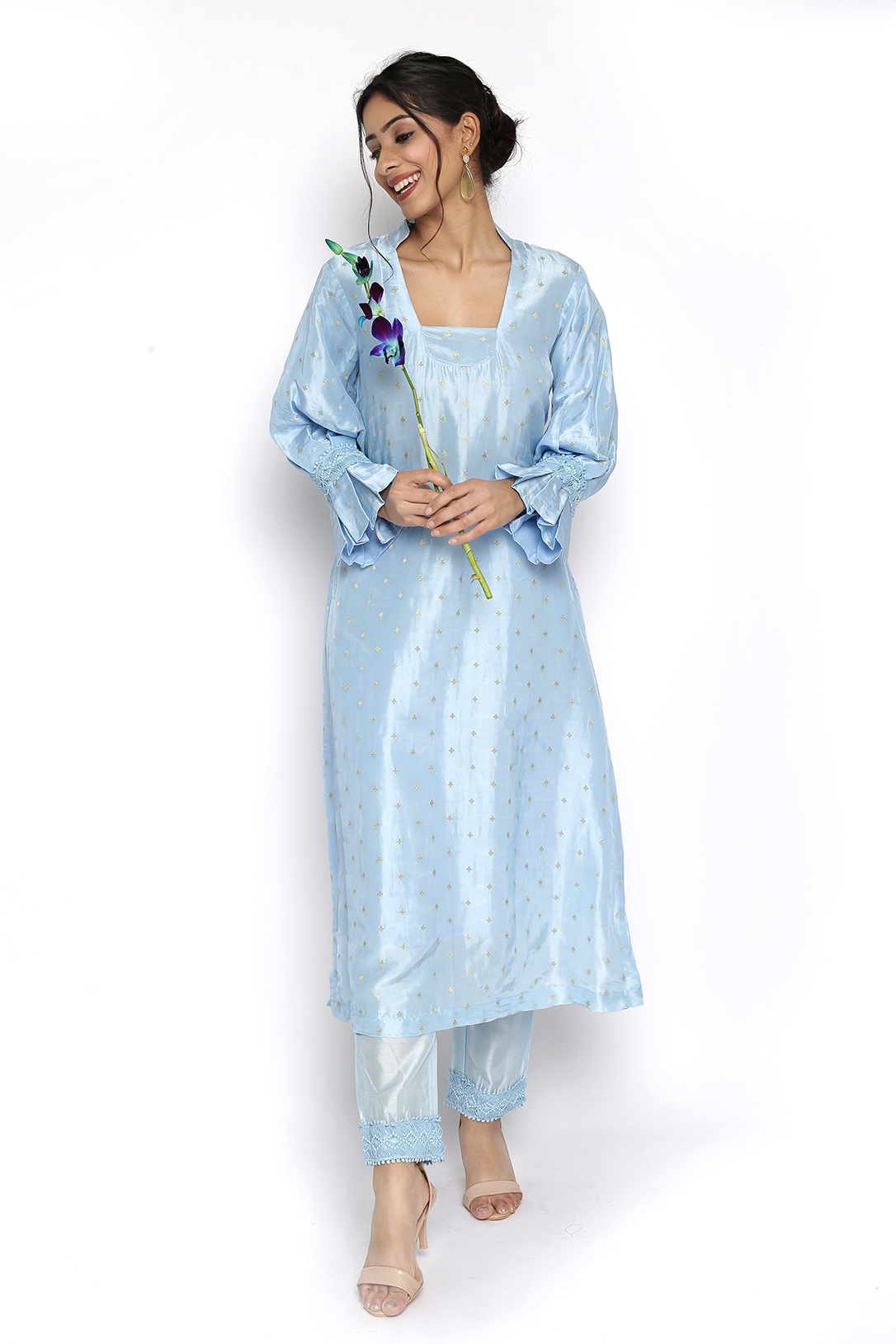 Women Blue Kurta with Pant